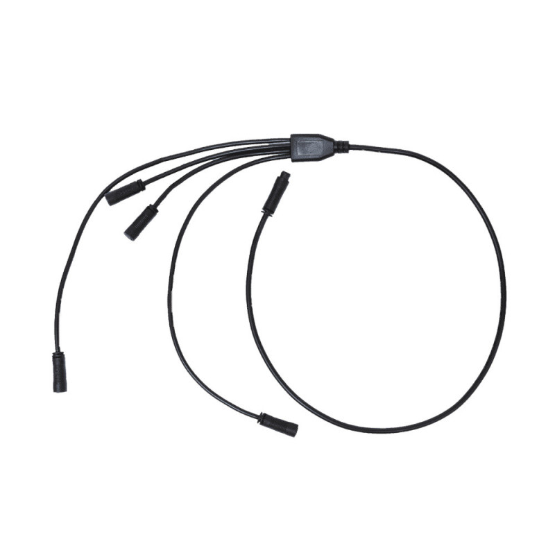 Čtyřcestný propojovací kabel a rozbočovač WDC19